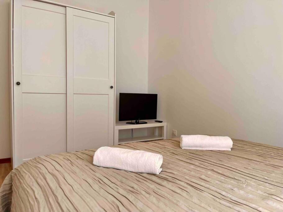 Tk Stylish Free Private Parking Garage * Budapest